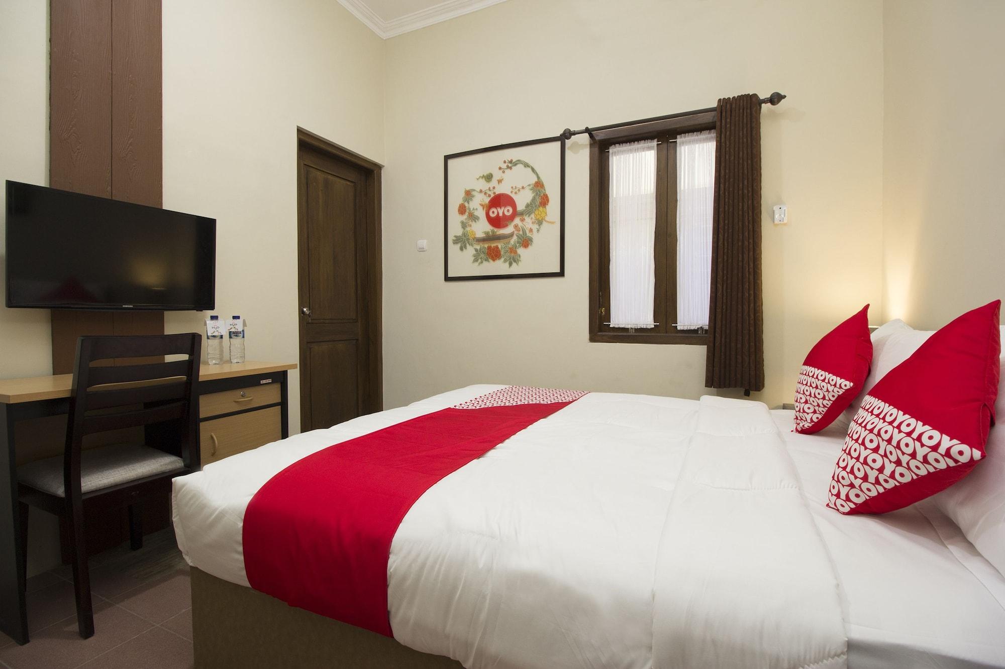 Oyo 572 Omah Gedongkuning Syariah Homestay Yogyakarta Exterior photo